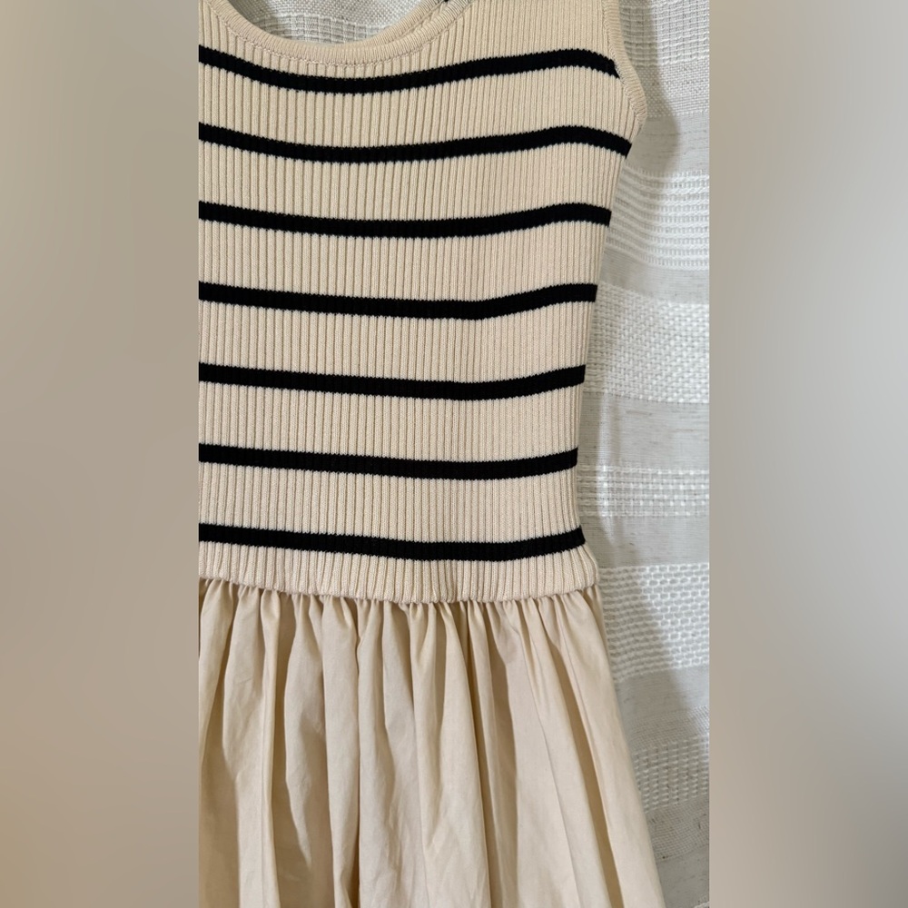 Moon River dress - Picture 3 of 4